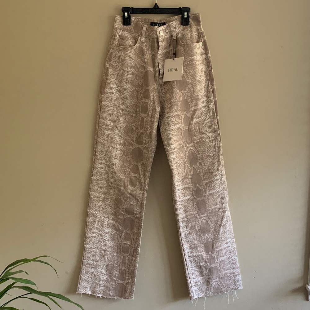 PIRĀL Serpentine Snakeskin Women’s Straight-leg Pants/Jeans - Size:XS - Picture 4 of 9